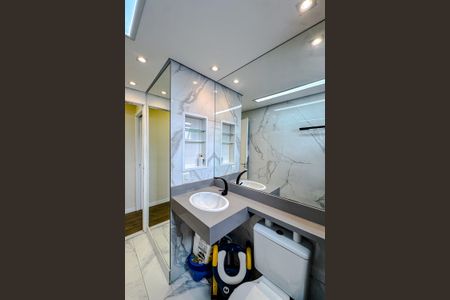 Apartamento para alugar com 45m², 2 quartos e sem vagaBanheiro