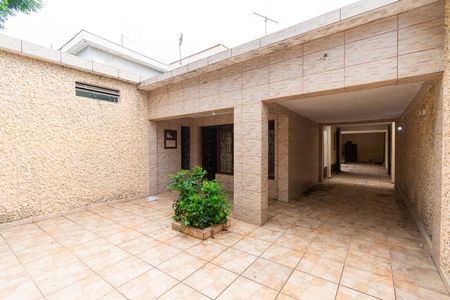 Casa para alugar com 320m², 4 quartos e 5 vagasGaragem