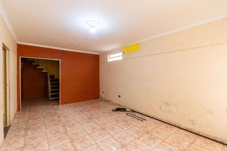 Casa para alugar com 320m², 4 quartos e 5 vagasSala