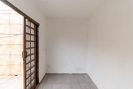 Casa para alugar com 320m², 4 quartos e 5 vagasCasa 2 - Quarto 1
