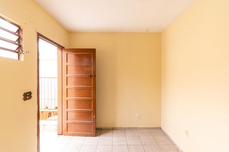 Casa para alugar com 320m², 4 quartos e 5 vagasÁrea de Serviço