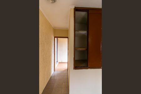 Casa para alugar com 320m², 4 quartos e 5 vagasCorredor