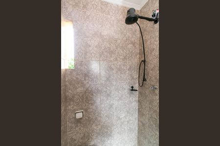 Casa para alugar com 320m², 4 quartos e 5 vagasCasa 2 - Banheiro 2