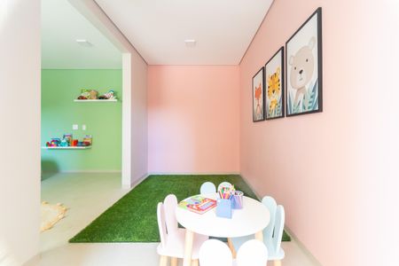 Apartamento para alugar com 32m², 2 quartos e sem vagaÁrea comum - Brinquedoteca