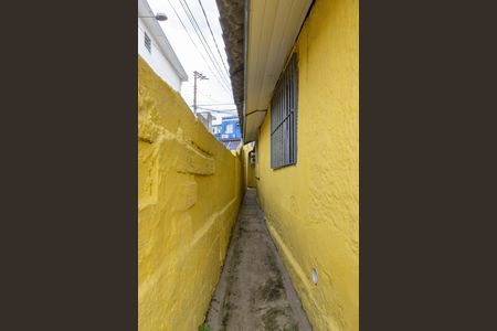 Corredor Externo de casa para alugar com 1 quarto, 75m² em Vila Bonilha, São Paulo