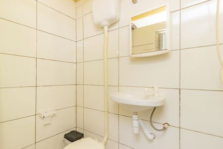 Casa para alugar com 75m², 1 quarto e sem vaga Casa para alugar com 75m², 1 quarto e sem vagaBanheiro