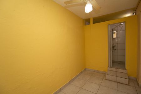 Casa para alugar com 75m², 2 quartos e sem vagaSuíte
