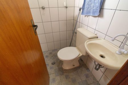 Casa à venda com 150m², 2 quartos e 1 vagaBanheiro da Área comum