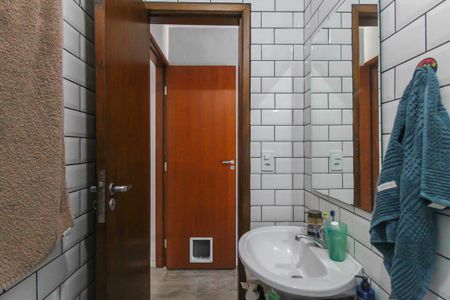 Casa de condomínio à venda com 123m², 2 quartos e 2 vagasBanheiro da Suíte 1