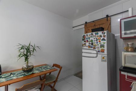 Casa de condomínio à venda com 123m², 2 quartos e 2 vagasCozinha