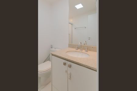 Apartamento à venda com 127m², 3 quartos e 2 vagasBanheiro 2 da Suíte 2