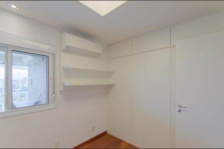 Apartamento à venda com 127m², 3 quartos e 2 vagasQuarto