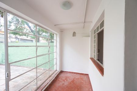 Casa para alugar com 80m², 2 quartos e 1 vagaEntrada