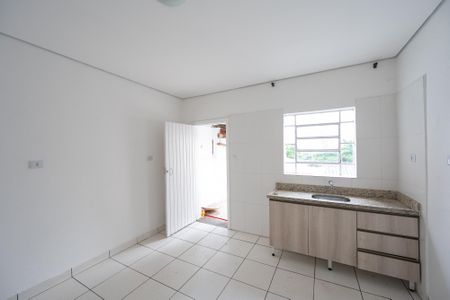 Casa para alugar com 80m², 2 quartos e 1 vagaCozinha