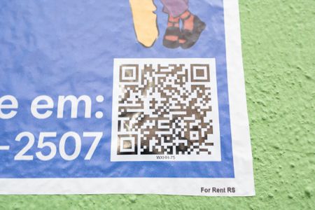 Casa para alugar com 80m², 2 quartos e 1 vagaPlaquinha Instalada cod: WXHH-75