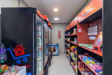 Apartamento para alugar com 34m², 2 quartos e sem vaga Apartamento para alugar com 34m², 2 quartos e sem vagaÁrea Comum - Mini Mercado