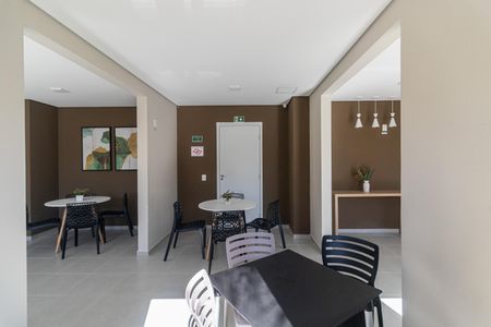 Apartamento para alugar com 34m², 2 quartos e sem vaga Apartamento para alugar com 34m², 2 quartos e sem vagaÁrea Comum - Salão de Festas