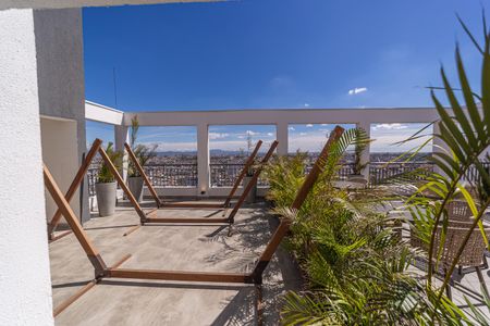 Apartamento à venda com 42m², 2 quartos e sem vaga Apartamento à venda com 42m², 2 quartos e sem vagaÁrea comum - Terraço