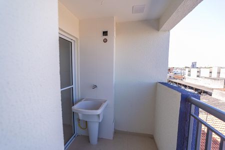 Apartamento à venda com 42m², 2 quartos e sem vaga Apartamento à venda com 42m², 2 quartos e sem vagaVaranda e Área de Serviço