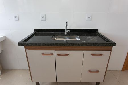 Apartamento para alugar com 42m², 2 quartos e 1 vaga Apartamento para alugar com 42m², 2 quartos e 1 vagaCozinha - Armários