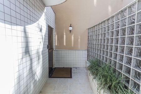 Apartamento à venda com 65m², 2 quartos e 2 vagasHall de entrada