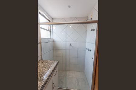 Apartamento à venda com 65m², 2 quartos e 2 vagasBanheiro Social