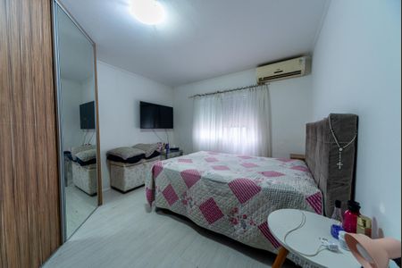 Casa de condomínio para alugar com 160m², 4 quartos e 2 vagasQuarto 2