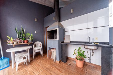 Casa de condomínio para alugar com 160m², 4 quartos e 2 vagasÁrea gourmet