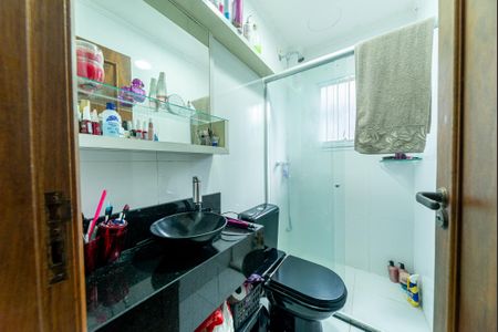 Banheiro de casa de condomínio para alugar com 4 quartos, 160m² em Mário Quintana, Viamão