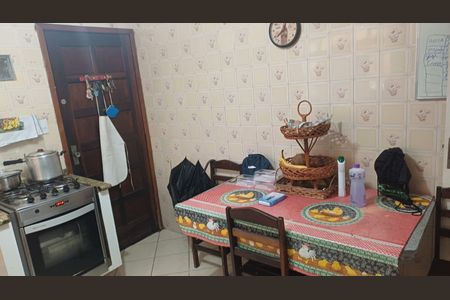 Casa à venda com 125m², 3 quartos e 2 vagasCozinha