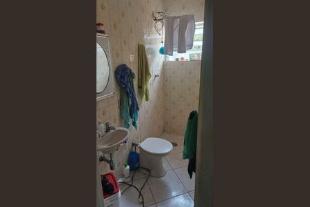 Casa à venda com 125m², 3 quartos e 2 vagasBanheiro