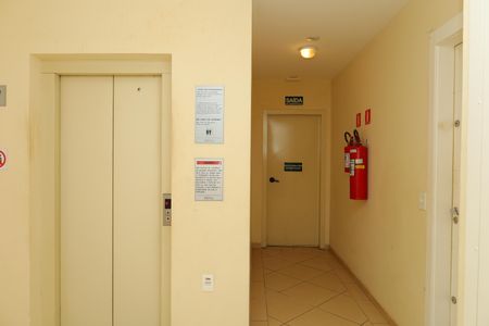 Apartamento à venda com 46m², 2 quartos e 1 vagaÁrea comum - Saguão do andar