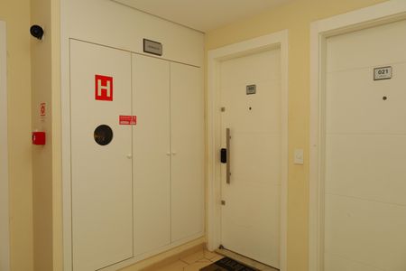 Apartamento à venda com 46m², 2 quartos e 1 vagaÁrea comum - Saguão do andar