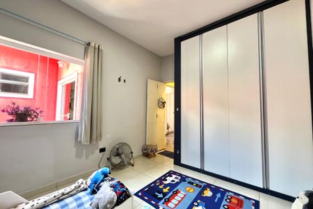 Casa à venda com 350m², 3 quartos e 2 vagasSuite 2