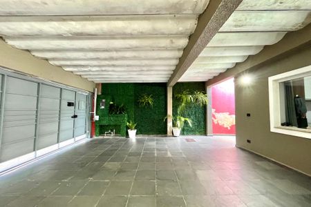 Casa à venda com 350m², 3 quartos e 2 vagasGaragem