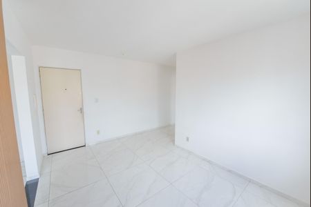 Sala de apartamento para alugar com 2 quartos, 51m² em Parque Santo Antônio, Taubaté