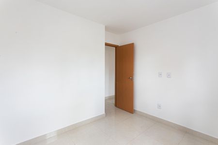 Apartamento para alugar com 39m², 2 quartos e 1 vagaQuarto 2