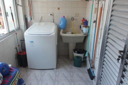 Apartamento para alugar com 106m², 3 quartos e 1 vagaÁrea de Serviço