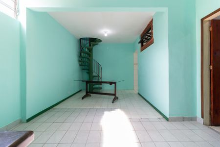 Casa para alugar com 150m², 3 quartos e 1 vagaSala