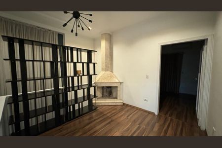 Casa à venda com 3 quartos, 320m² em Chácara Tatuapé, São Paulo