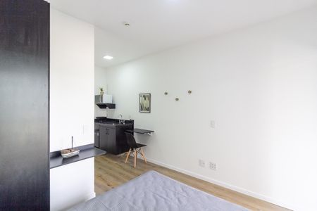 Quarto de kitnet/studio à venda com 1 quarto, 23m² em Jardim das Acacias, São Paulo