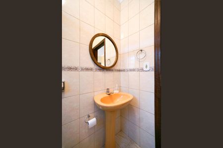 Casa à venda com 143m², 3 quartos e 4 vagas Casa à venda com 143m², 3 quartos e 4 vagasBanheiro de serviço