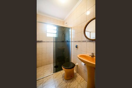 Casa à venda com 143m², 3 quartos e 4 vagas Casa à venda com 143m², 3 quartos e 4 vagasBanheiro de serviço