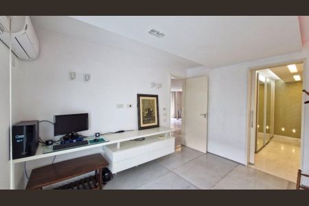 Apartamento à venda com 3 quartos, 108m² em 702, Niterói