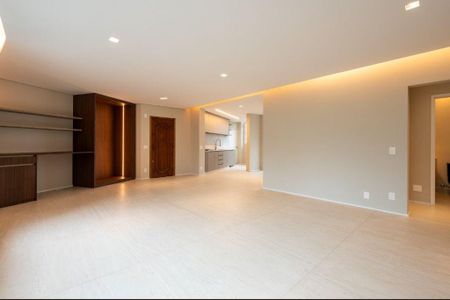 Apartamento à venda com 2 quartos, 163m² em Jardim Paulista, São Paulo