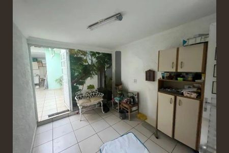 Casa à venda com 2 quartos, 111m² em Cerâmica, São Caetano do Sul