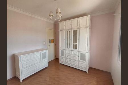 Casa à venda com 3 quartos, 179m² em Chácara Mafalda, São Paulo