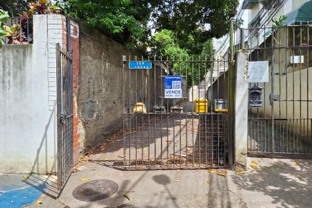 Casa à venda com 155m², 3 quartos e 1 vagaplaca