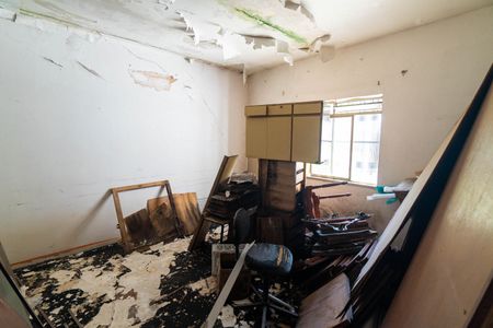 Casa à venda com 274m², 5 quartos e 1 vagaCasa 1 - Quarto 2