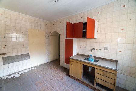 Casa à venda com 274m², 5 quartos e 1 vagaCasa 1 - Cozinha